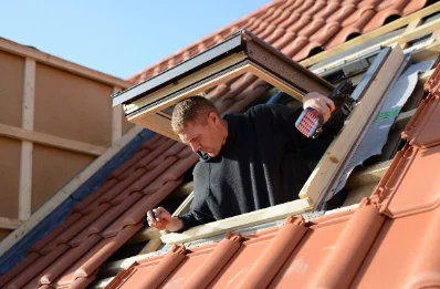 Pose de fenêtres de toit Velux à Vieilmoulin